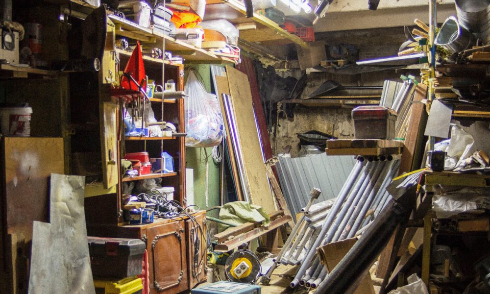 hoarder-cleanup-img-02